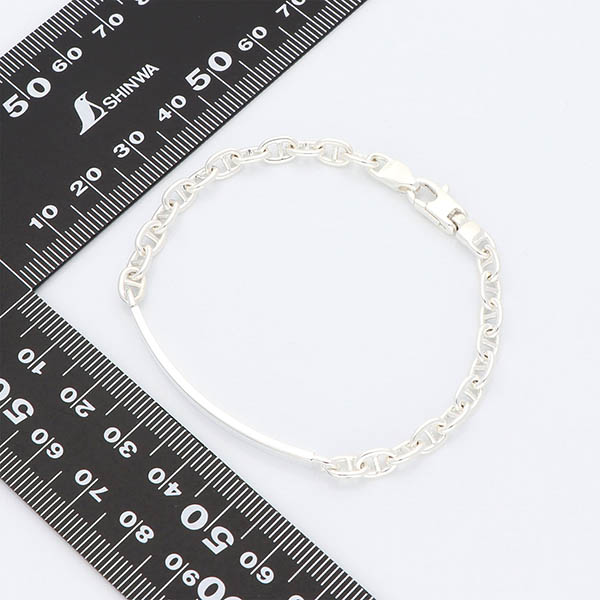 シルバーチェーンブレスレット