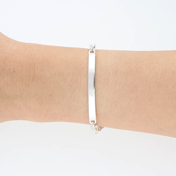 シルバーチェーンブレスレット