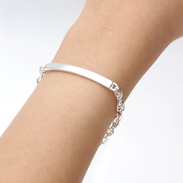 シルバーチェーンブレスレット
