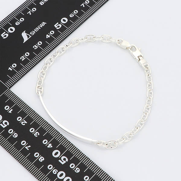 シルバーチェーンブレスレット