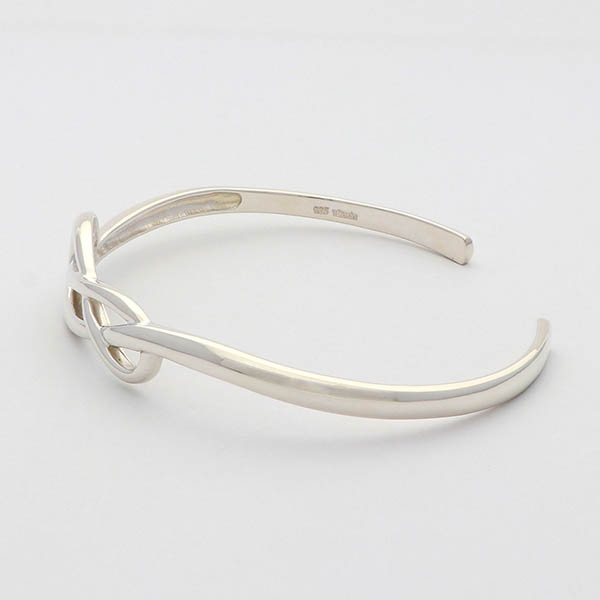 シルバーバングル