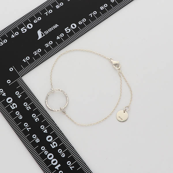 シルバーチェーンブレスレット