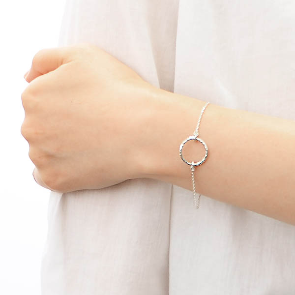 シルバーチェーンブレスレット