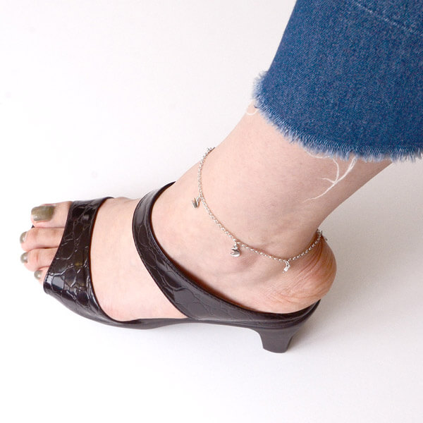 シルバーアンクレット