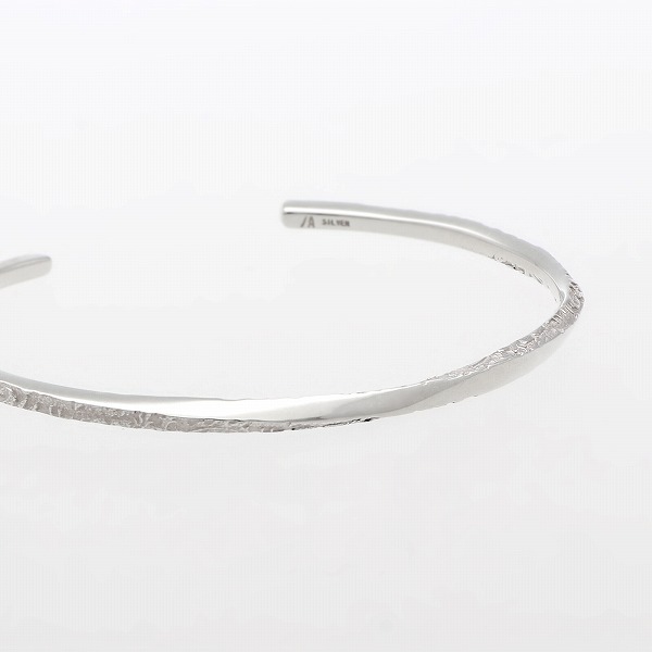 シルバーバングル