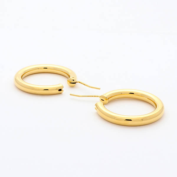 シルバーフープピアス