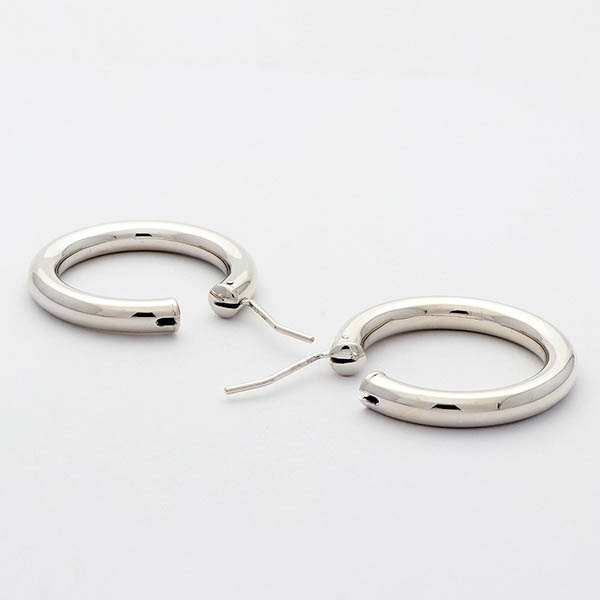 シルバーフープピアス