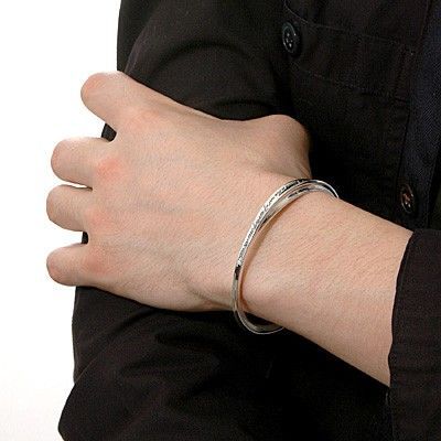 シルバーバングル