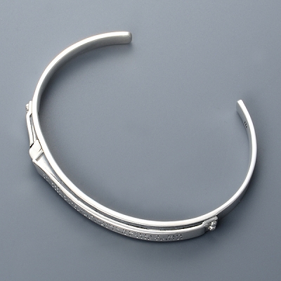 シルバーバングル