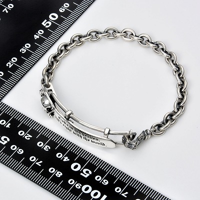 シルバーブレスレット