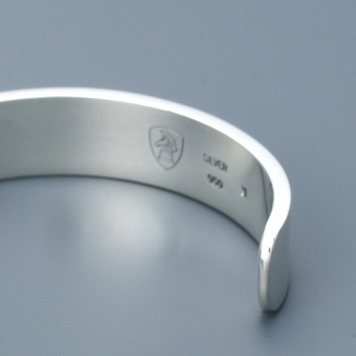 シルバーバングル