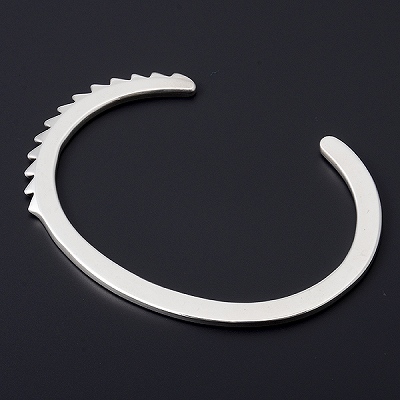 シルバーバングル