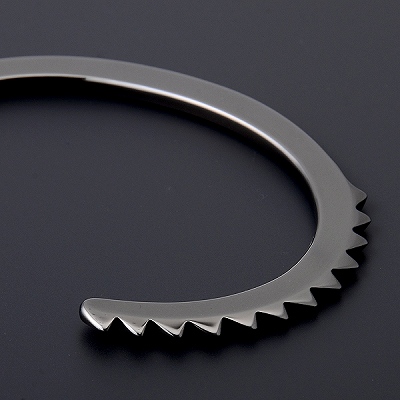 シルバーバングル