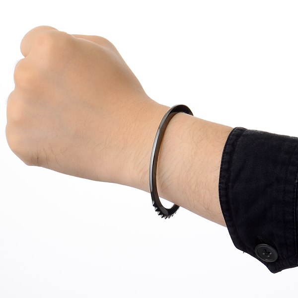 シルバーバングル