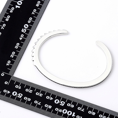 シルバーバングル