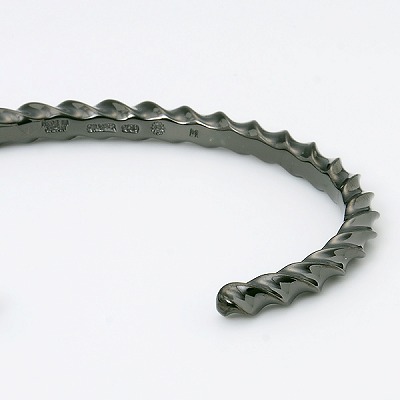 シルバーバングル