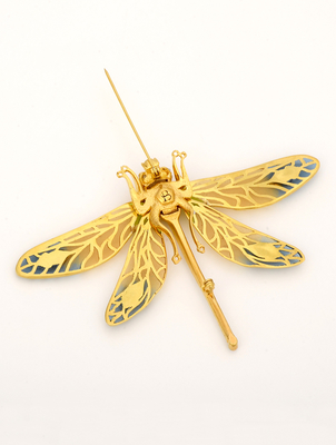 ブラスブローチ