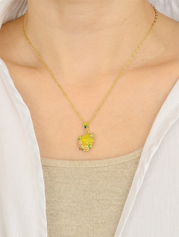 ブラスネックレス