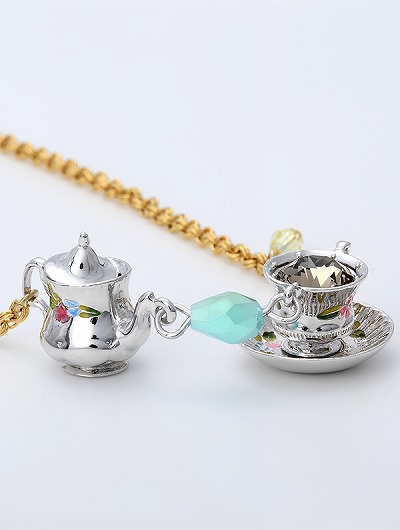 ブラスネックレス