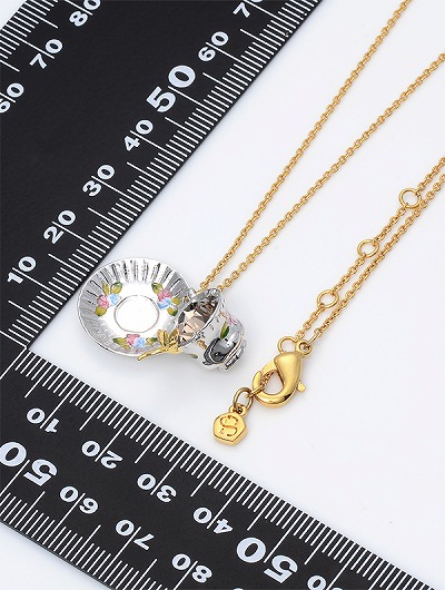 ブラスネックレス