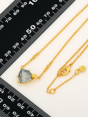 ブラスネックレス