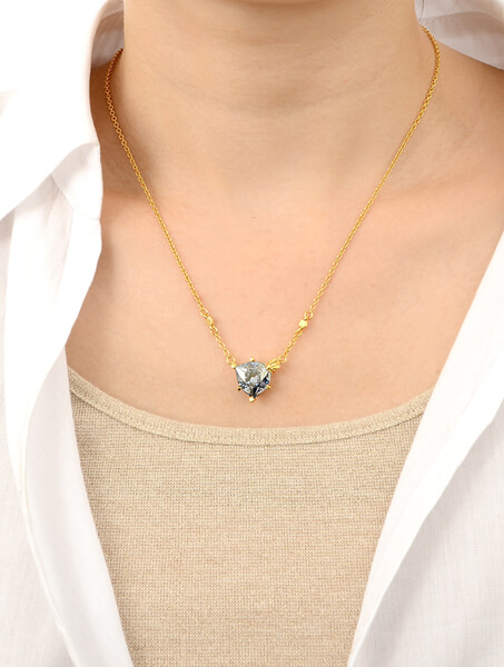 ブラスネックレス