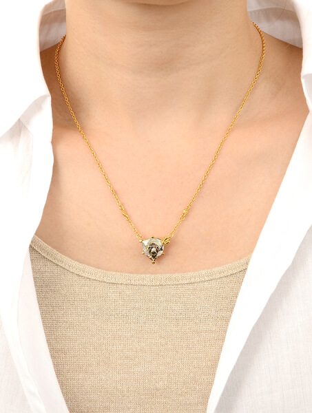 ブラスネックレス