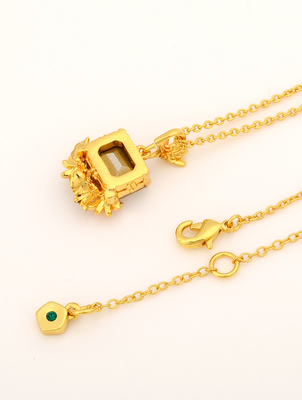 ブラスネックレス