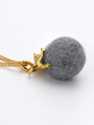 ブラスネックレス