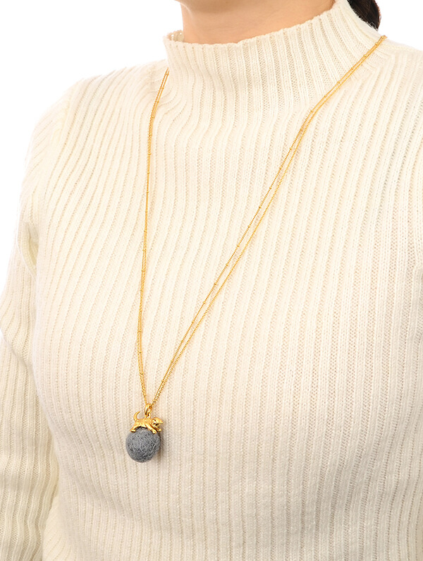 ブラスネックレス