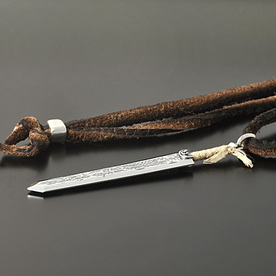 レザーネックレス