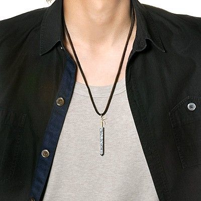 レザーネックレス