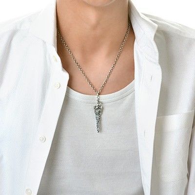 シルバーネックレス