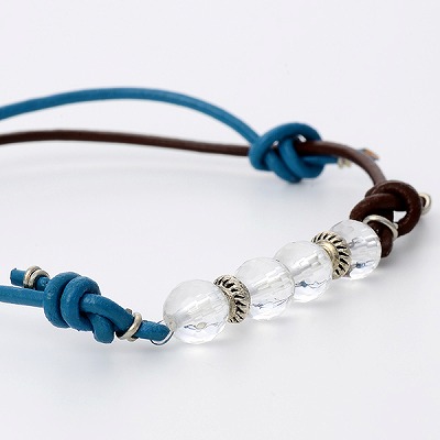 レザーブレスレット