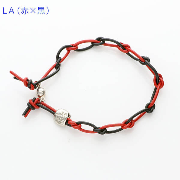 レザーブレスレット