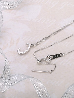 ピンクゴールドネックレス