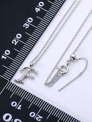 ピンクゴールドネックレス