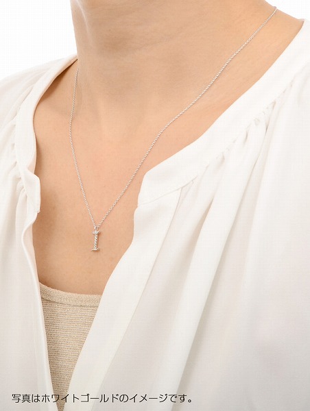 ピンクゴールドネックレス