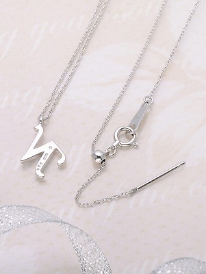 ピンクゴールドネックレス