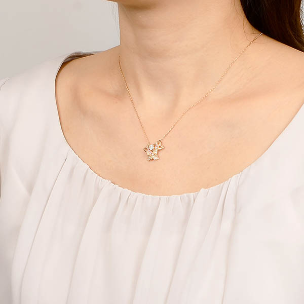 ピンクゴールドネックレス