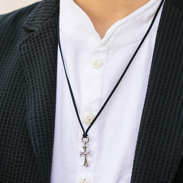 CHARM TINY CH CROSS SLV