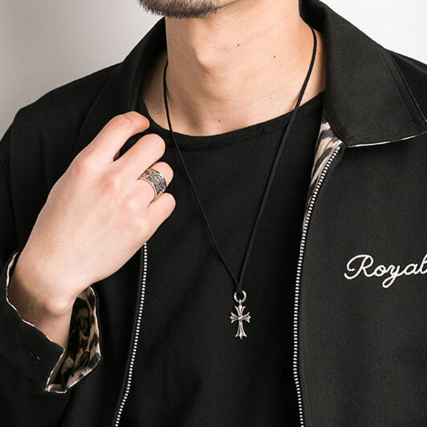 CHARM TINY CH CROSS SLV