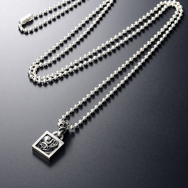 シルバーネックレス CHARM FRAMED SLV-OPT:HEA