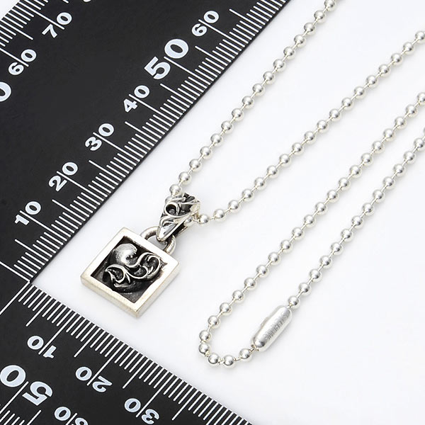 シルバーネックレス CHARM FRAMED SLV-OPT:HEA