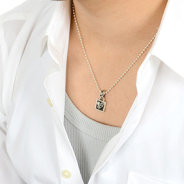 シルバーネックレス CHARM FRAMED SLV-OPT:HEA
