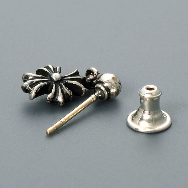 シルバーピアス EARRING TINY E CH PLUS 1 DROP(片耳用)