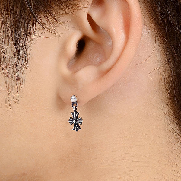 シルバーピアス EARRING TINY E CH PLUS 1 DROP(片耳用)