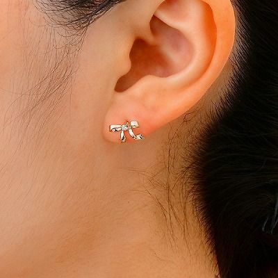 ピンクゴールドスタッドピアス