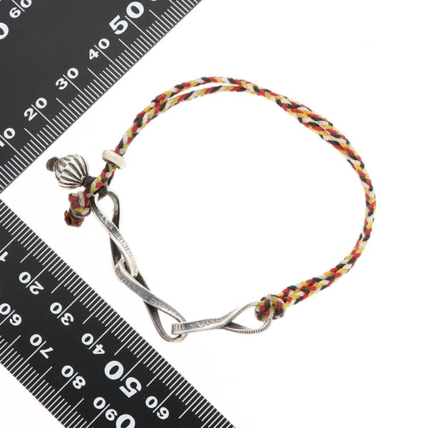 レザーブレスレット