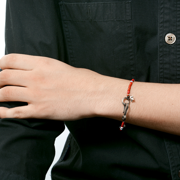 ビーズブレスレット